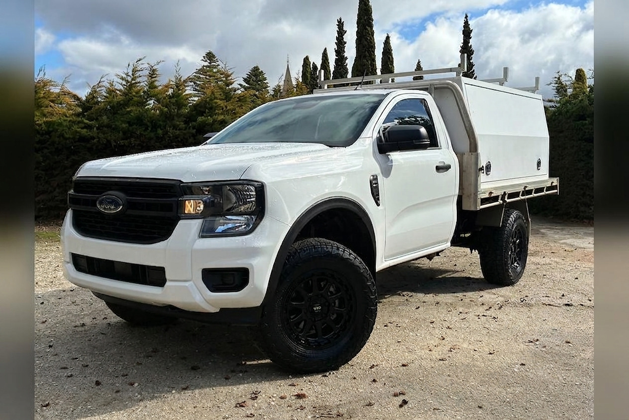 Field Service Build — VW Amarok 4Motion
